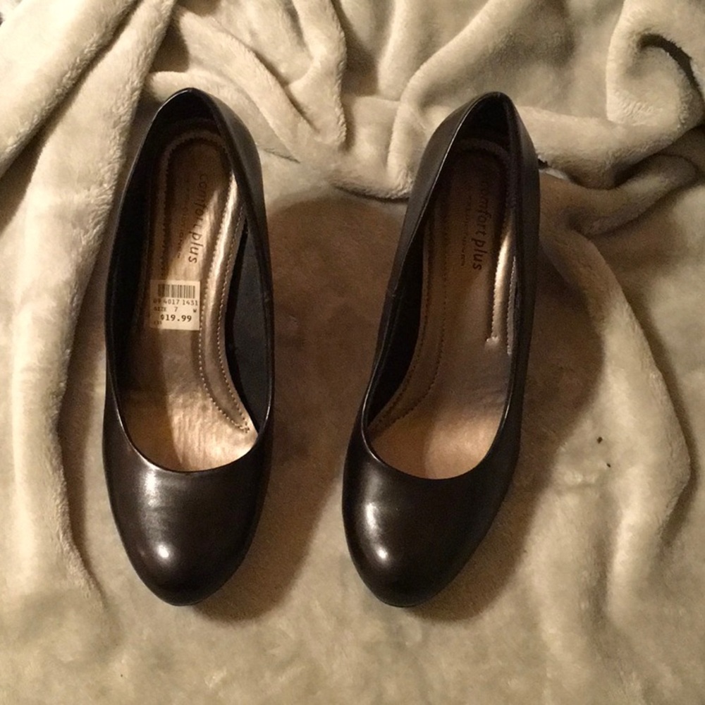 Black faux leather heels
